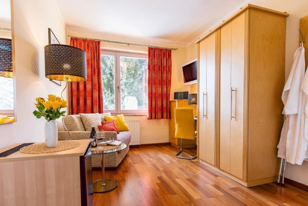 Das Moser - Hotel Garni Am See (Adults Only) 菲拉赫 外观 照片
